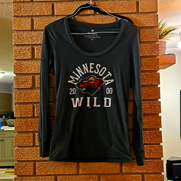 Fanatics Tops - Long Sleeve T Shirt